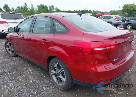 2017 Ford Focus Se z USA, uszkodzony, nr VIN 1FADP3FE8HL302668